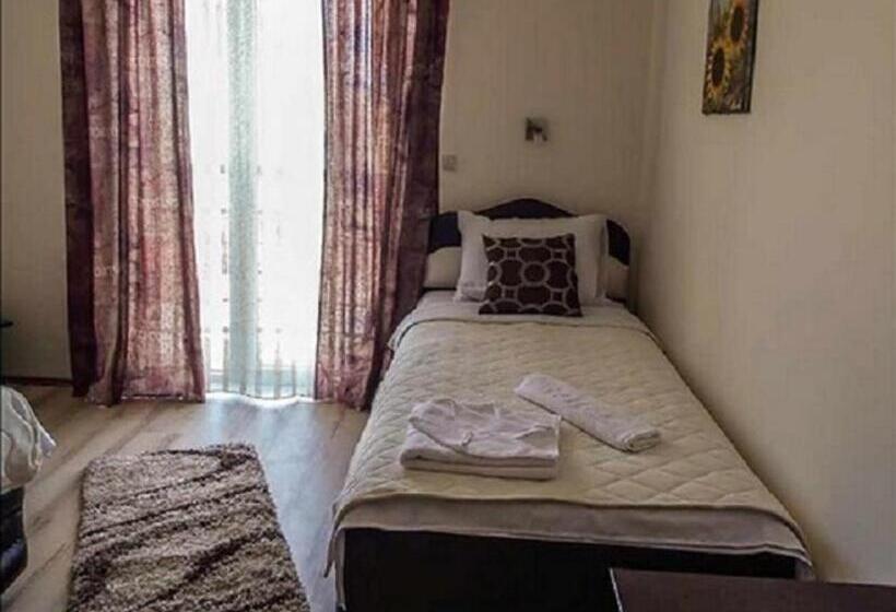 سوییت, Guesthouse Vila Dnd