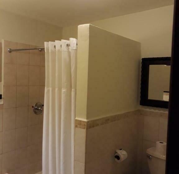 اتاق استاندارد, Humuya Inn