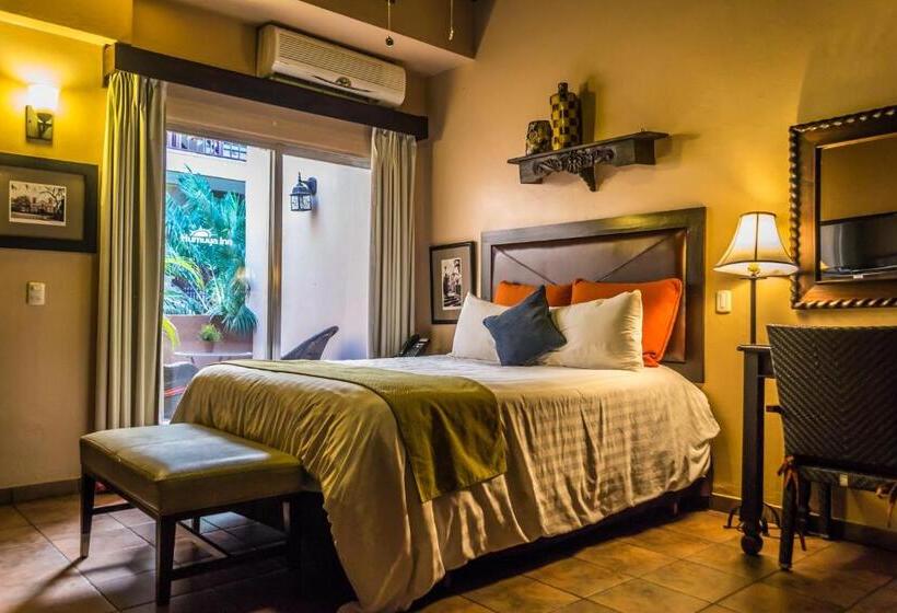 استودیو استاندارد با بالکن, Humuya Inn