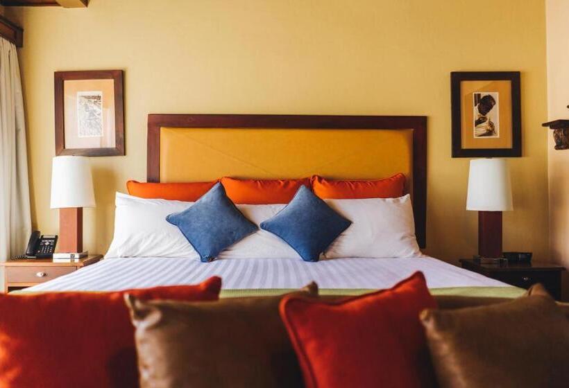 سوییت, Humuya Inn