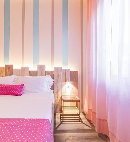 غرفة قياسية, Majorca