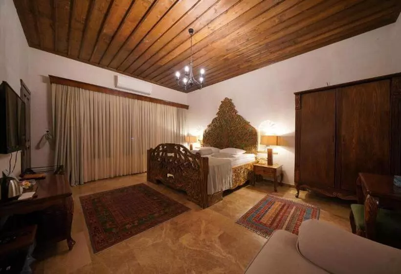 キングサイズベッドのスイートルーム, Mira Cappadocia