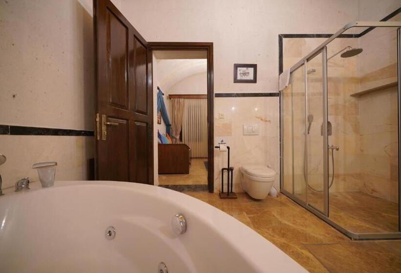 キングサイズベッドのスイートルーム, Mira Cappadocia