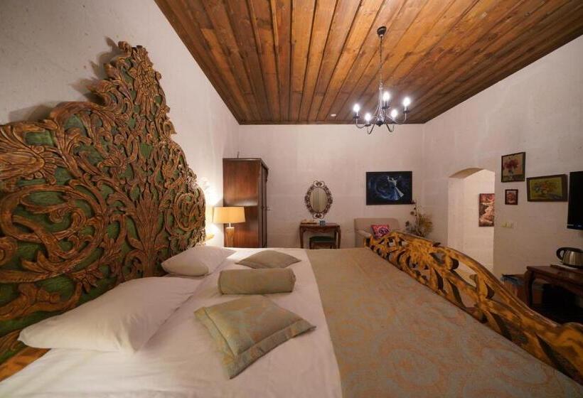스위트 킹사이즈 침대, Mira Cappadocia