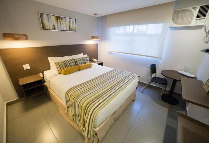 Номер Стандарт, Ojos Del Rio