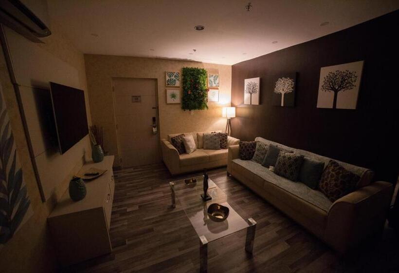 Президентский Люкс, Ojos Del Rio