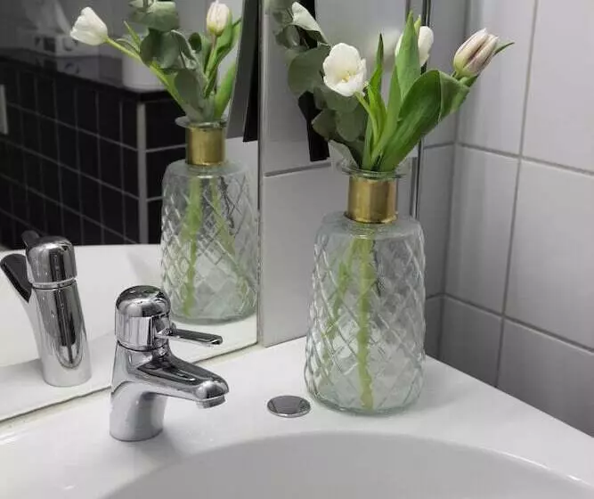 Standard Yhden Hengen Huone, City Central Hotel örebro By First Hotels