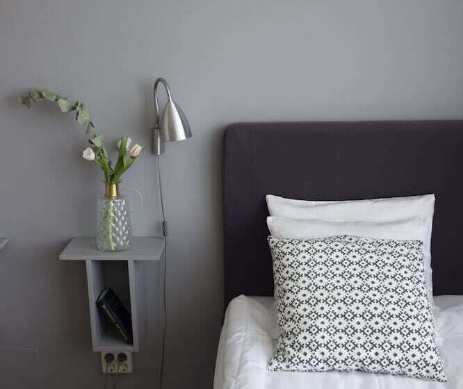 スタンダードシングルルーム, City Central Hotel örebro By First Hotels