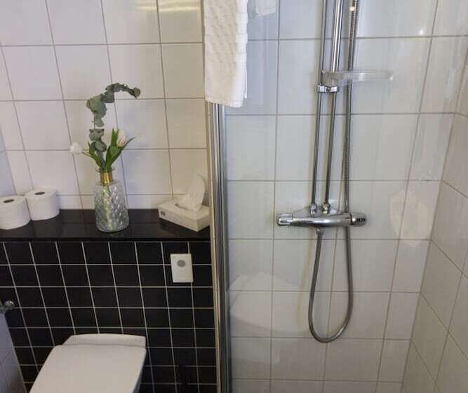 スタンダードシングルルーム, City Central Hotel örebro By First Hotels