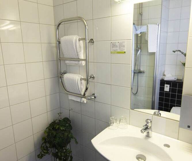 スタンダードシングルルーム, City Central Hotel örebro By First Hotels