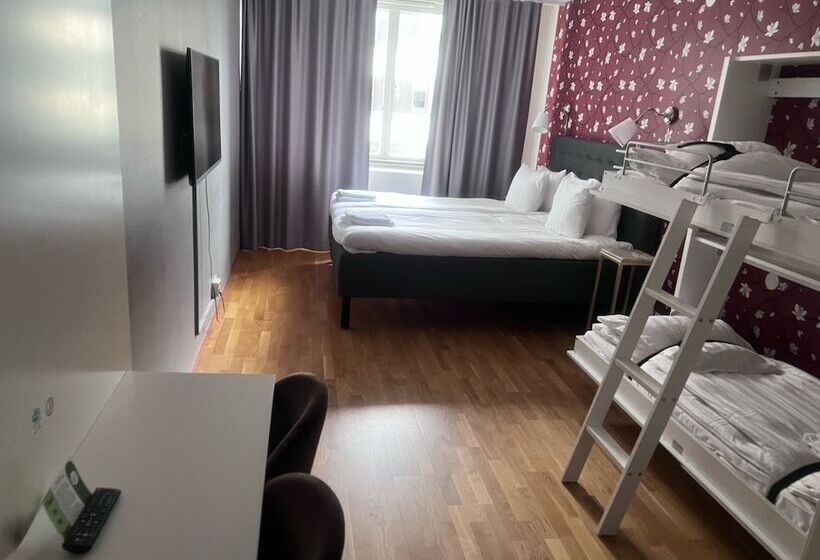 اتاق خانوادگی, City Central Hotel örebro By First Hotels