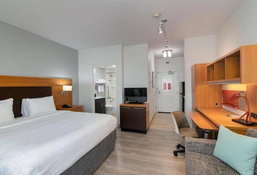 带大床的标准工作室, Towneplace Suites By Marriott Dallas Mckinney