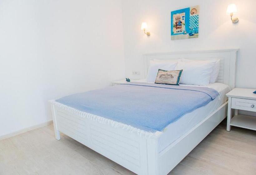 标准间, Via Farilya