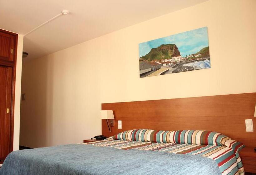 サイドシービューファミリールーム, Vila Bela