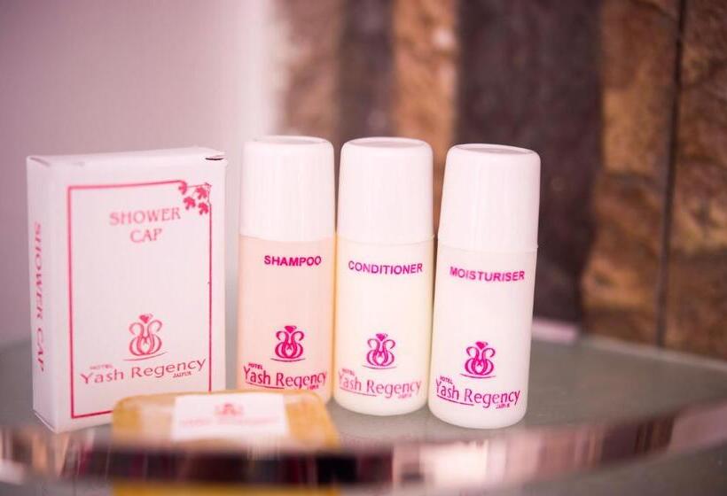 غرفة تنفيذية, Yash Regency