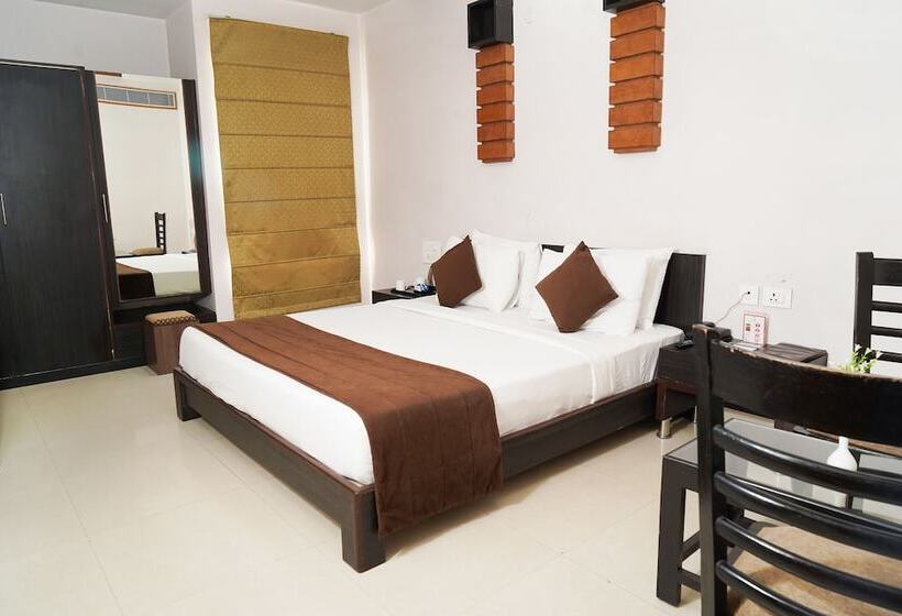 غرفة ديلوكس, Yash Regency