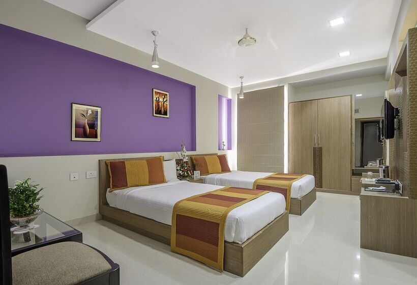 غرفة ديلوكس, Yash Regency