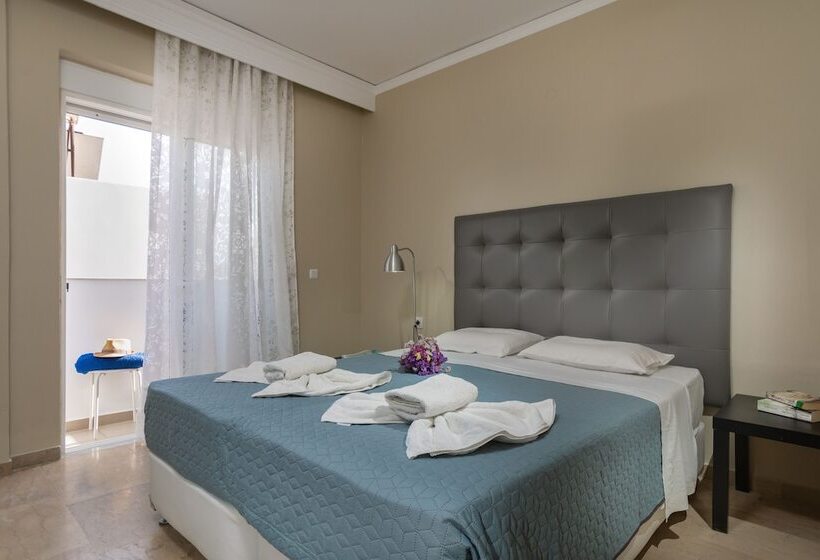 Семейные Апартаменты, Lefka Hotel & Apartments