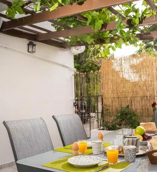 آپارتمان لوکس 1 خوابه, Lefka Hotel & Apartments