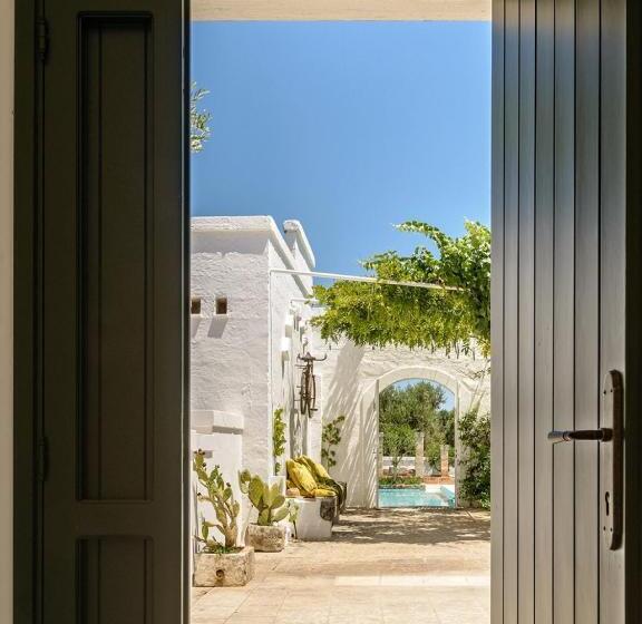 اتاق لوکس با چشمانداز استخر, Masseria Narducci