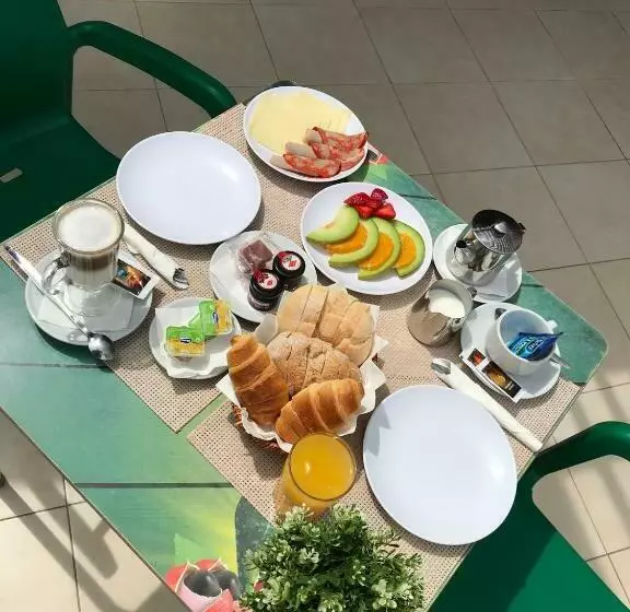 スタンダードスタジオ, Ourabay Hotel Apartamento Art & Holidays
