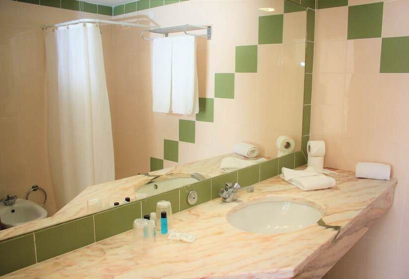 إستوديو قياسي مطل على المدينة, Ourabay Hotel Apartamento   Art & Holidays