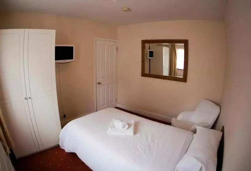 バス共有のスタンダードルーム, Brentwood Guest House