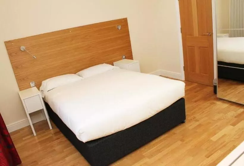 スーペリアールーム, Brentwood Guest House