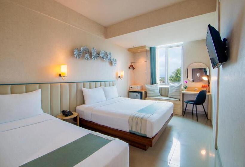 家庭间, Solaris Hotel Malang