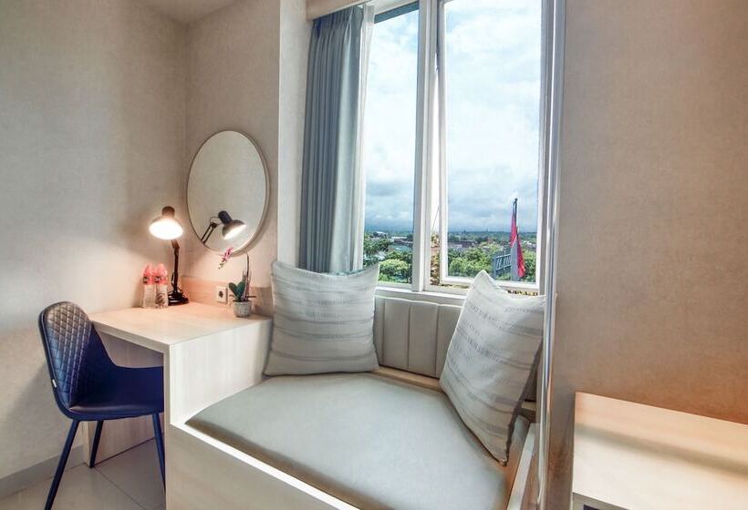 家庭间, Solaris Hotel Malang