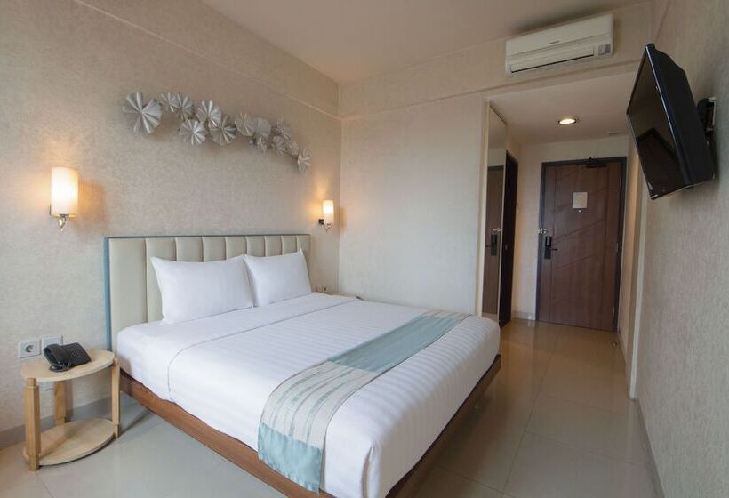 家庭间, Solaris Hotel Malang