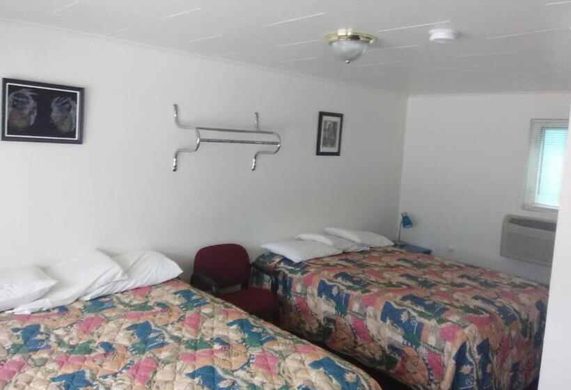 2ダブルベッドのスタンダードルーム, Trail Motel