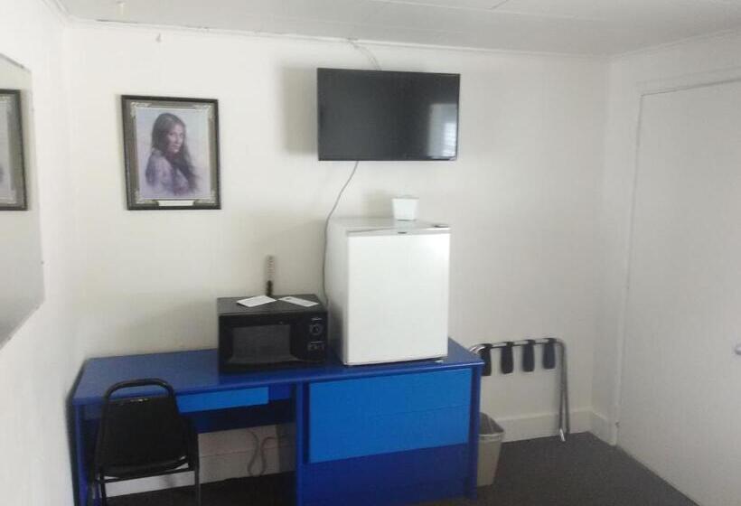 2ダブルベッドのスタンダードルーム, Trail Motel