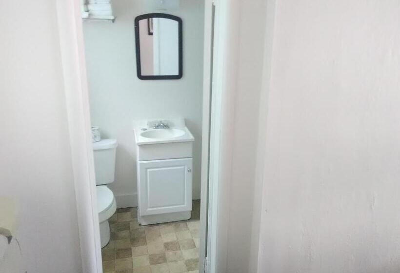 Номер Стандарт 2 Двуспальные Кровати, Trail Motel