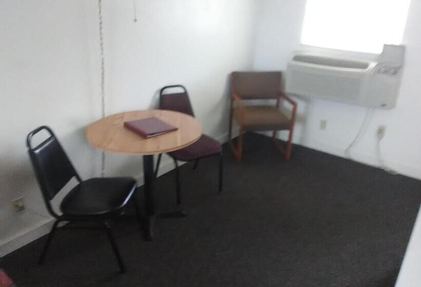 スタンダードルーム, Trail Motel