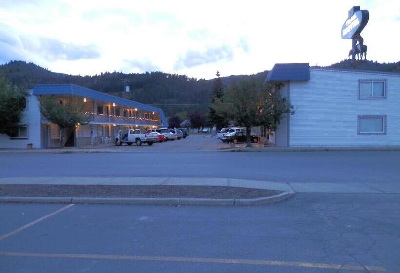 キングサイズベッドのスイートルーム, Trail Motel