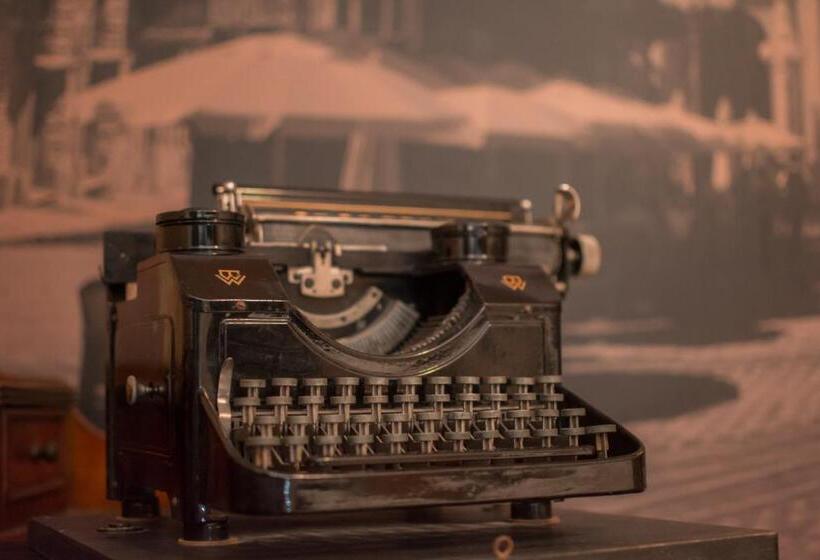 اتاق استاندارد, The Vincent