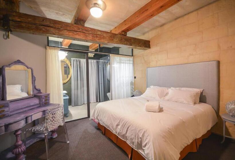 اتاق لوکس, The Vincent