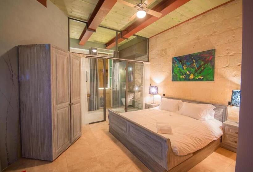 اتاق لوکس, The Vincent