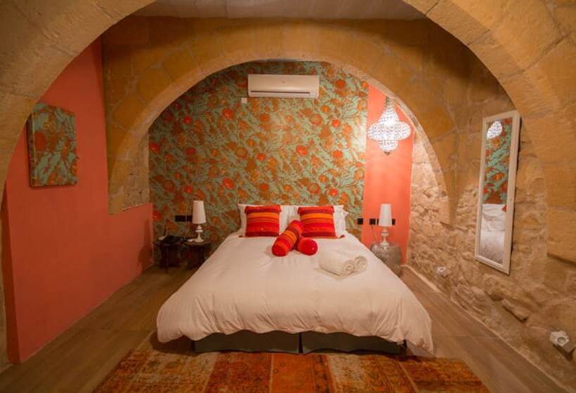 اتاق سوپریور, The Vincent