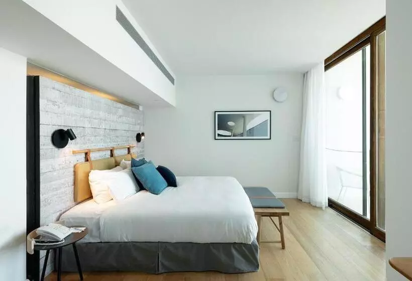 オーシャンビューデラックスルームバルコニー付き, Elma Hotel And Art Complex