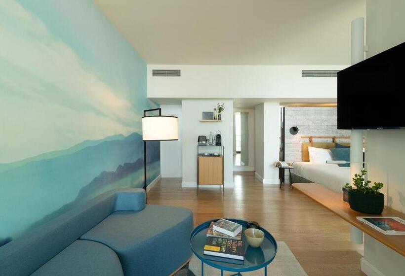 豪华海景房带阳台, Elma Hotel And Art Complex