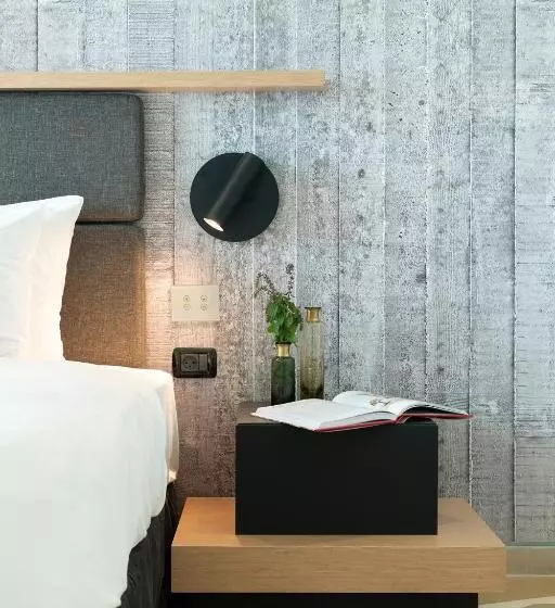 ジュニアスイート, Elma Hotel And Art Complex
