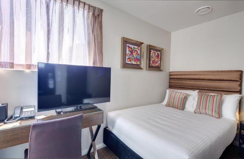 חדר סטנדרט, 57 Hotel