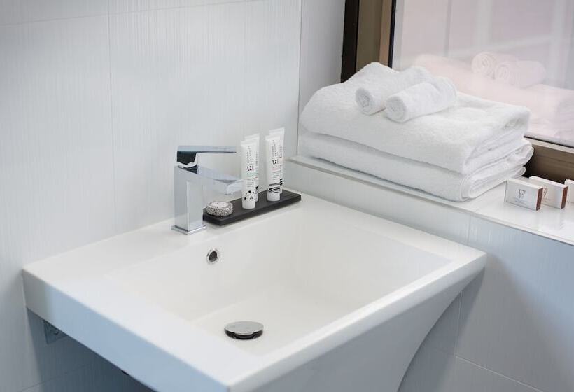 חדר סטנדרט יחיד, 57 Hotel