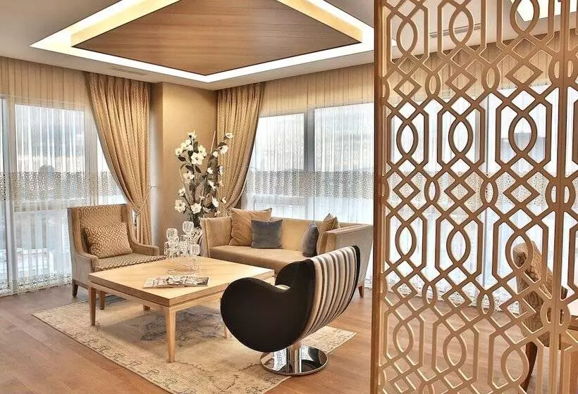 Suite King Bed, Bof Hotels Ceo Suites Atasehir