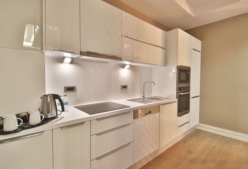 Suite King Bed, Bof Hotels Ceo Suites Atasehir