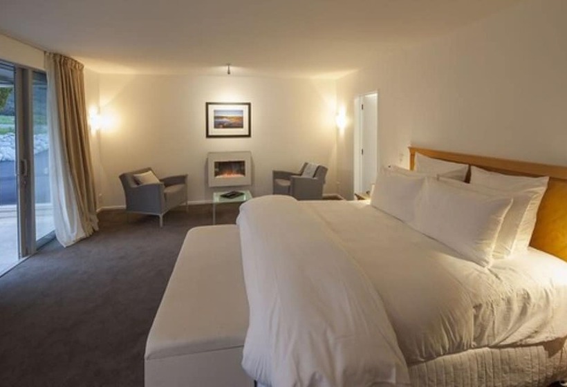 סוויטה דלוקס, Franz Josef Oasis