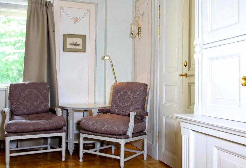 标准单人间, Gripsholms Värdshus