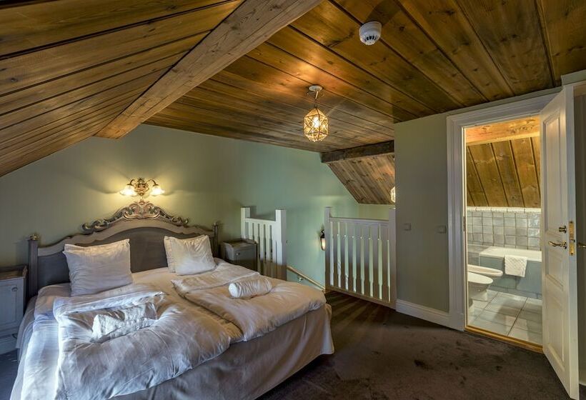 标准间, Gripsholms Värdshus